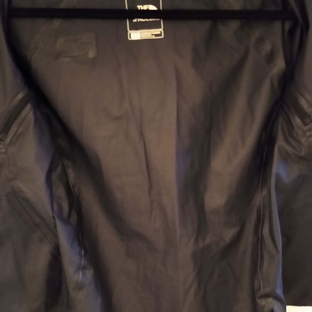 North Face Jacket Waterproof Fall Winter - image 6